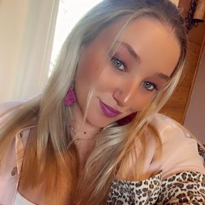 Meet your Posher, Meredith